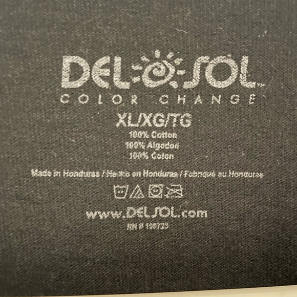 Wolf and moon black T-shirt size xl - Picture 3 of 4